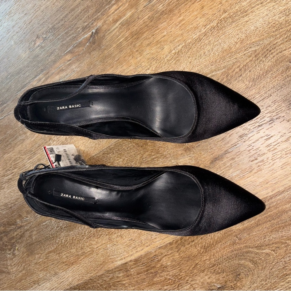Zara Satin Slingback Heels Black Size 9 Elastic Back Strap, Extra Heel Pieces - Picture 4 of 8